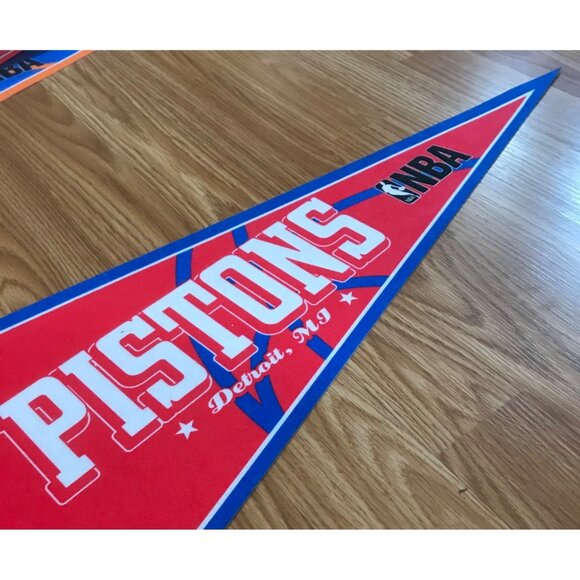 Detroit Pistons NBA Team Felt Pennant 2012 Wincraft 12 X 30" - Picture 3 of 6